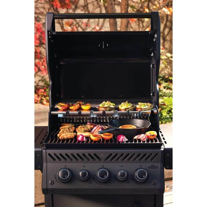 Napoleon Phantom Prestige® SE 425 RSIB Gas Grill RSE425RSIBNK-1-PHM IMAGE 6