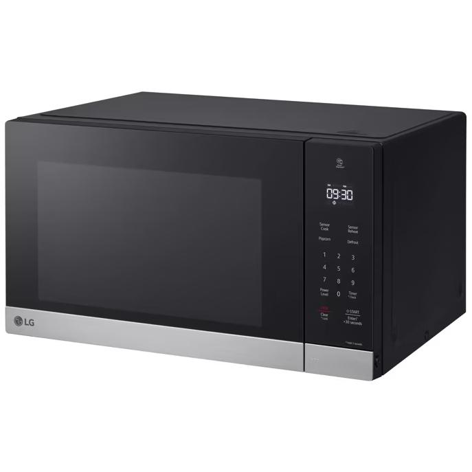 LG 1.5 cu. ft. NeoChef™ Countertop Microwave with Smart Inverter MSER1590S IMAGE 3