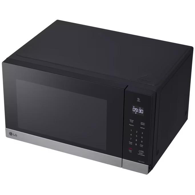 LG 1.5 cu. ft. NeoChef™ Countertop Microwave with Smart Inverter MSER1590S IMAGE 7