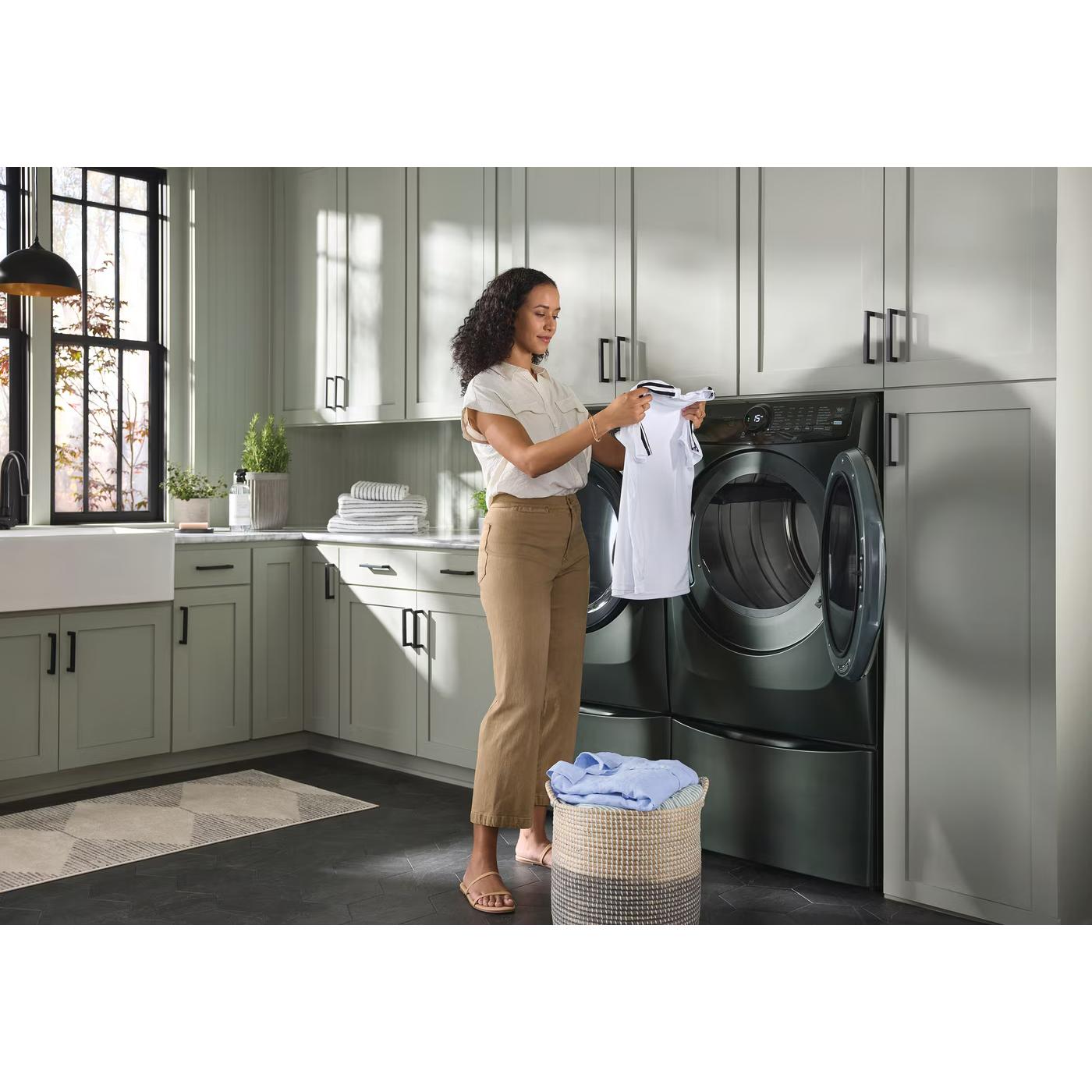 Electrolux 8.0 cu. ft. Front Load Perfect Steam™ Electric Dryer with Balanced Dry™ ELFE773CAA IMAGE 11