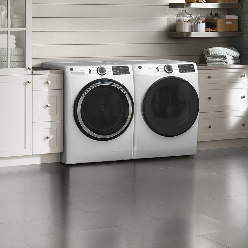 GE 5.5 cu. ft. (IEC) Capacity Washer with Built-In Wifi White - GFW550SMNWW